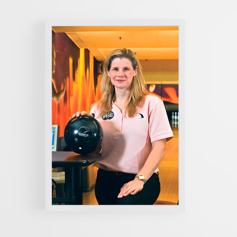 Poster Bowling Queen (vue 3)